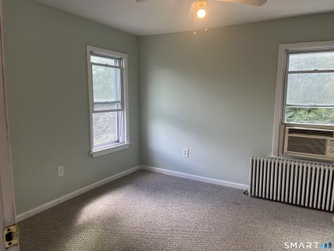 18 Summit Street Derby CT 06418