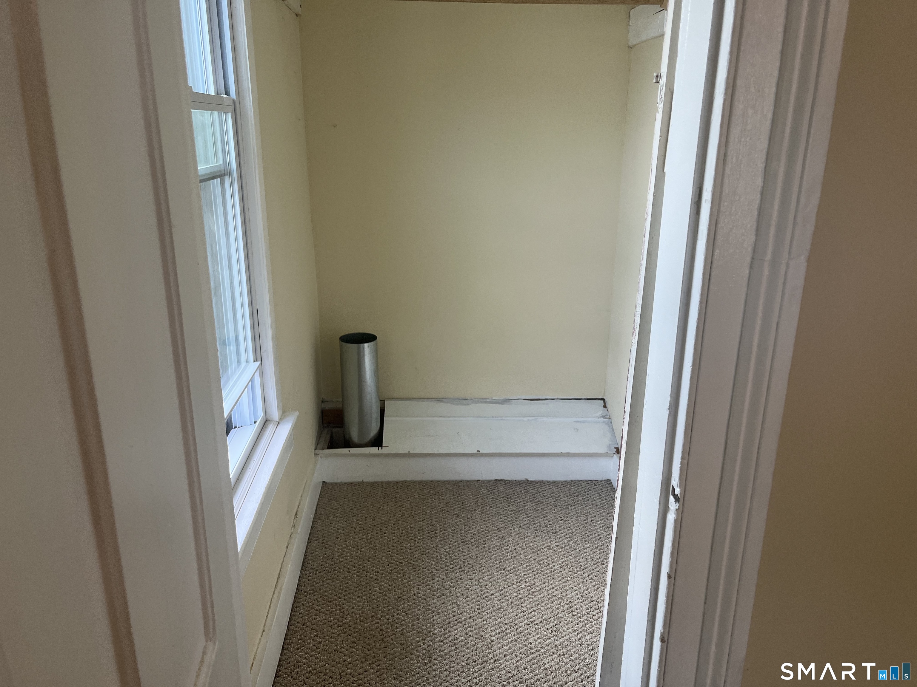 18 Summit Street Derby CT 06418