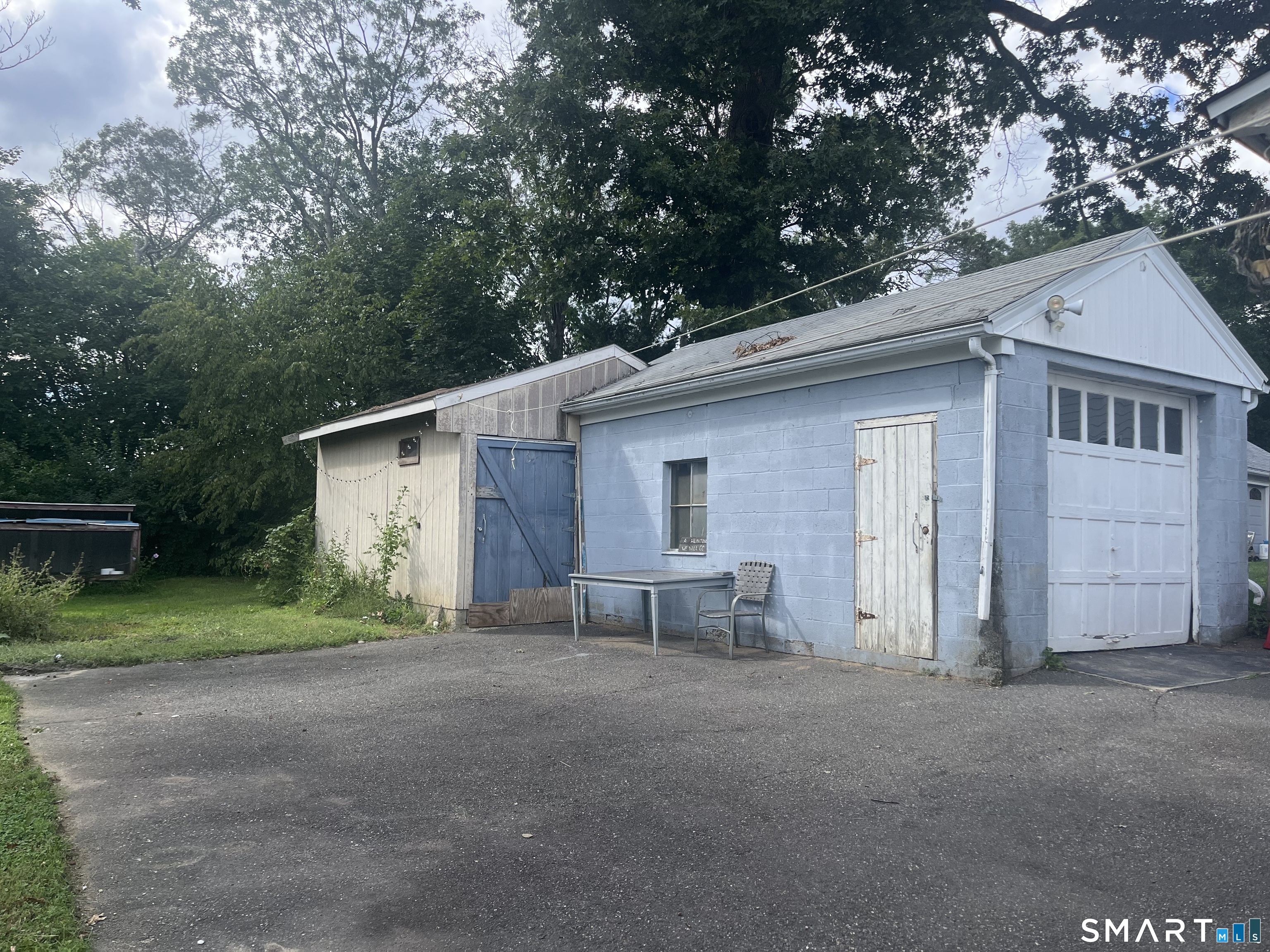 18 Summit Street Derby CT 06418