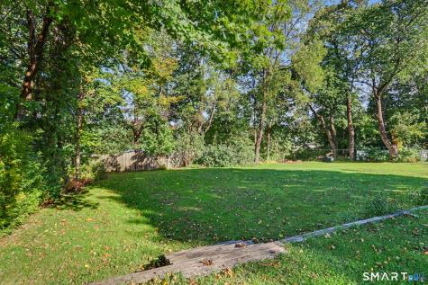 27 Washington Avenue Danbury CT 06810
