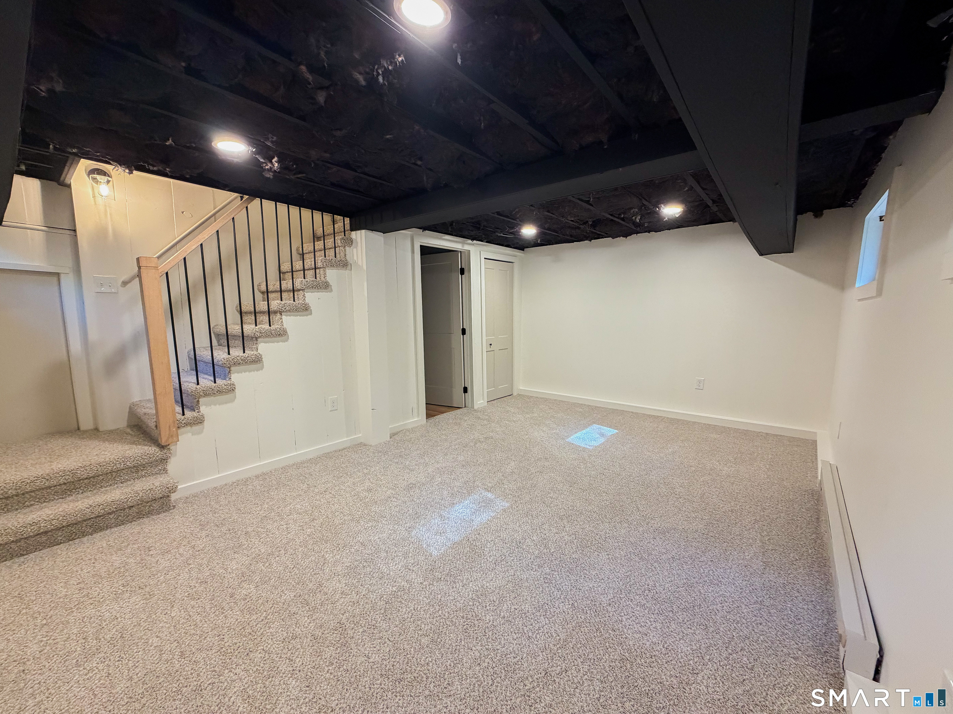 24 Sandy Beach Road Ellington CT 06029