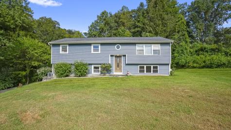 6 Holly Lane Brookfield CT 06804