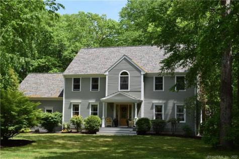 84 Barnhill Road Woodbury CT 06798