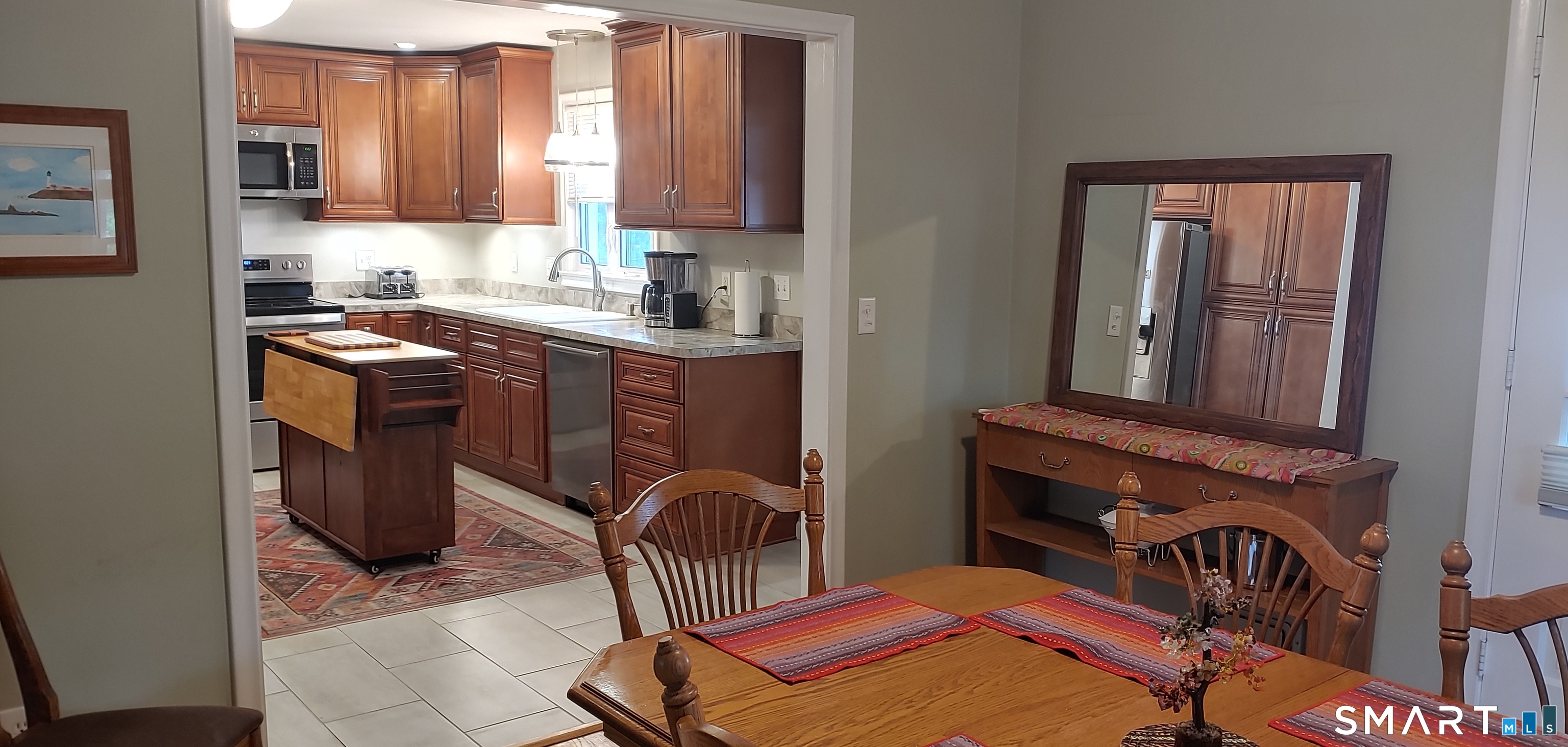 22 Vardon Road West Hartford CT 06117