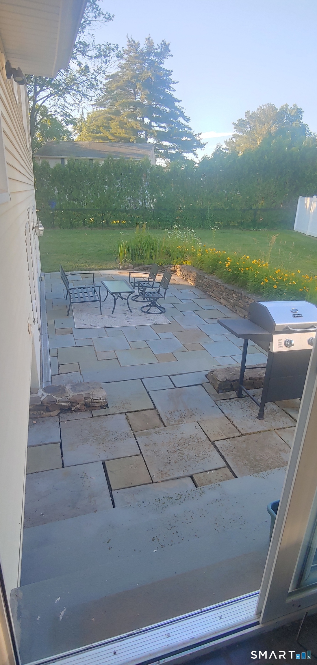 22 Vardon Road West Hartford CT 06117
