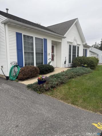 26 Beechwood Drive Waterford CT 06385