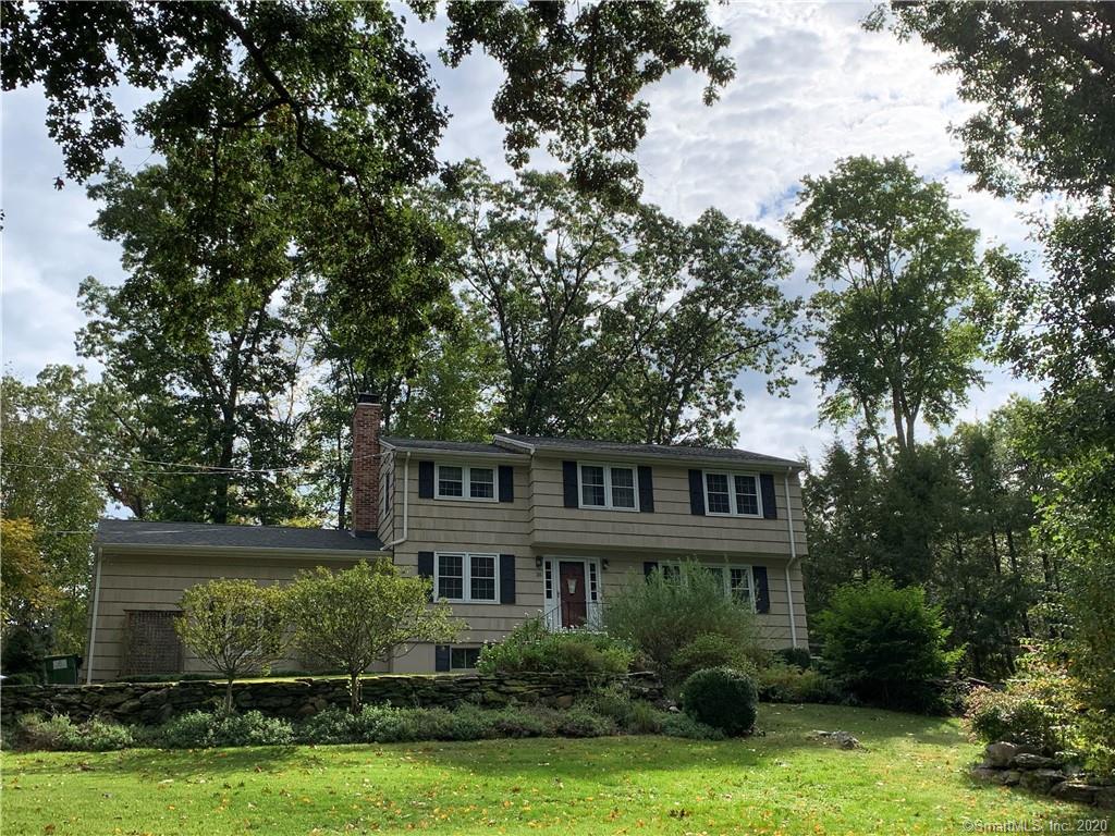 35 Arapaho Road Brookfield CT 06804