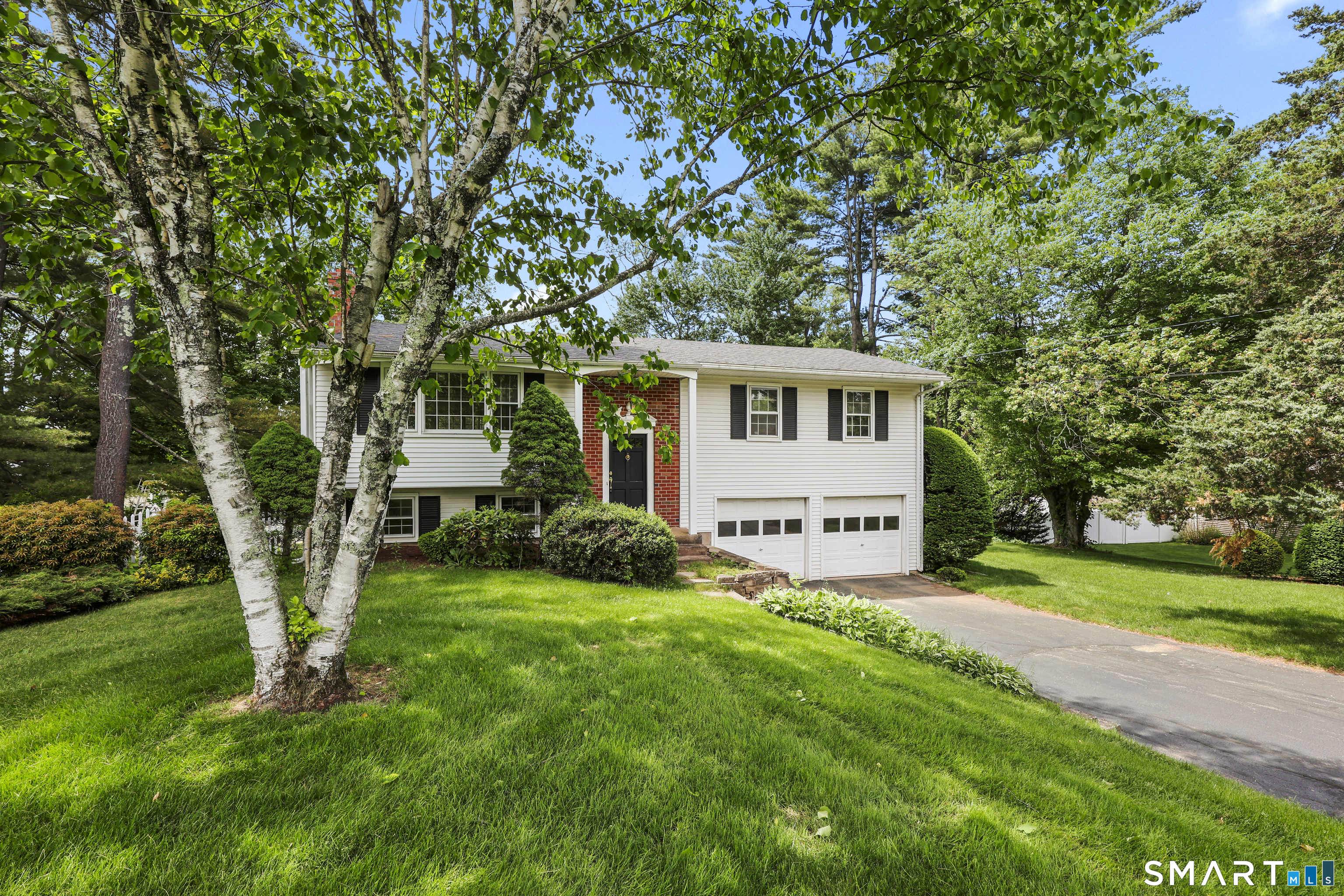 17 Howard Drive Vernon CT 06066