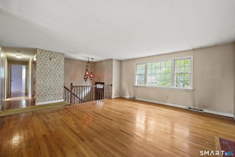 17 Howard Drive Vernon CT 06066