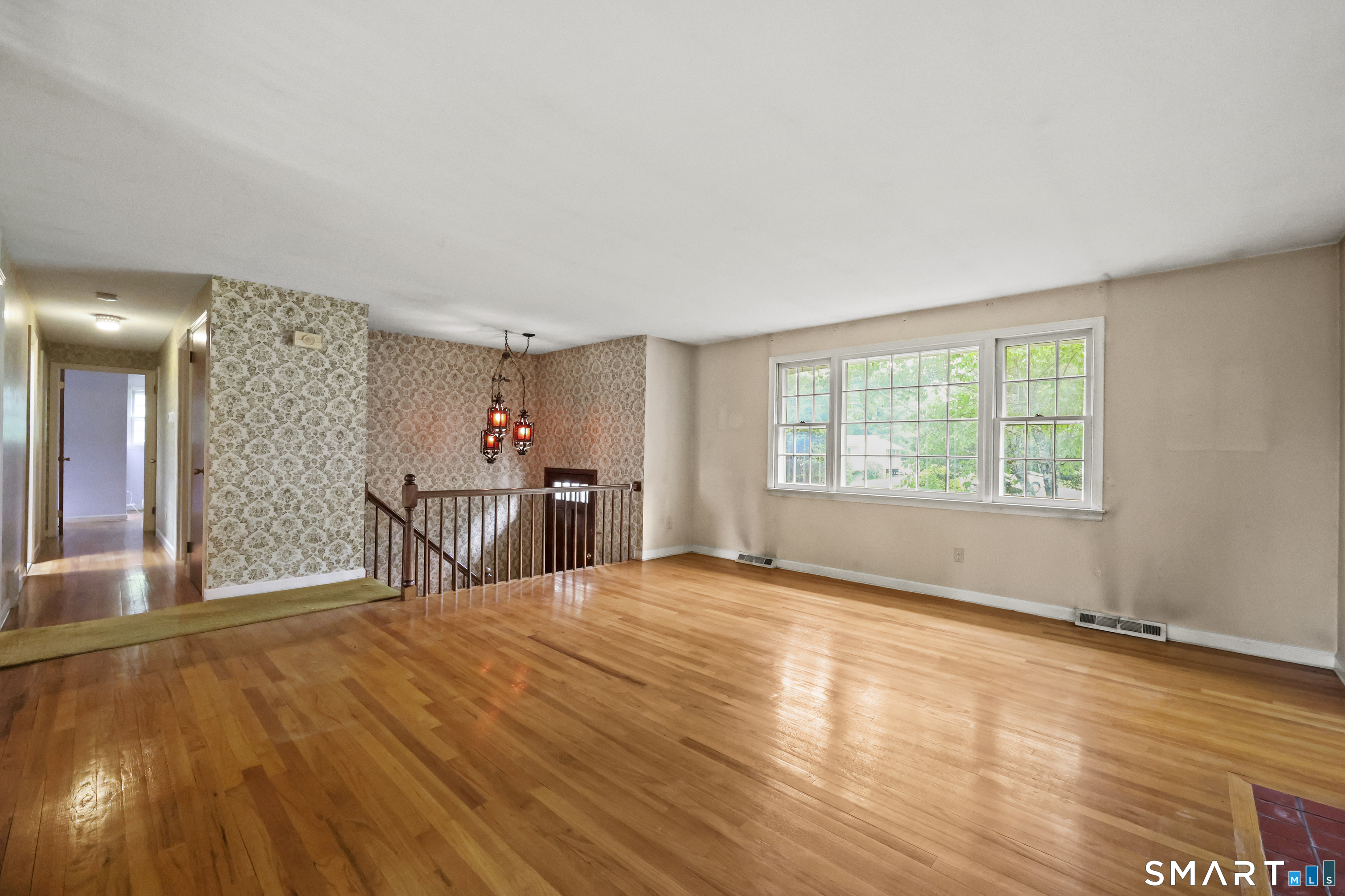 17 Howard Drive Vernon CT 06066
