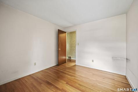 17 Howard Drive Vernon CT 06066