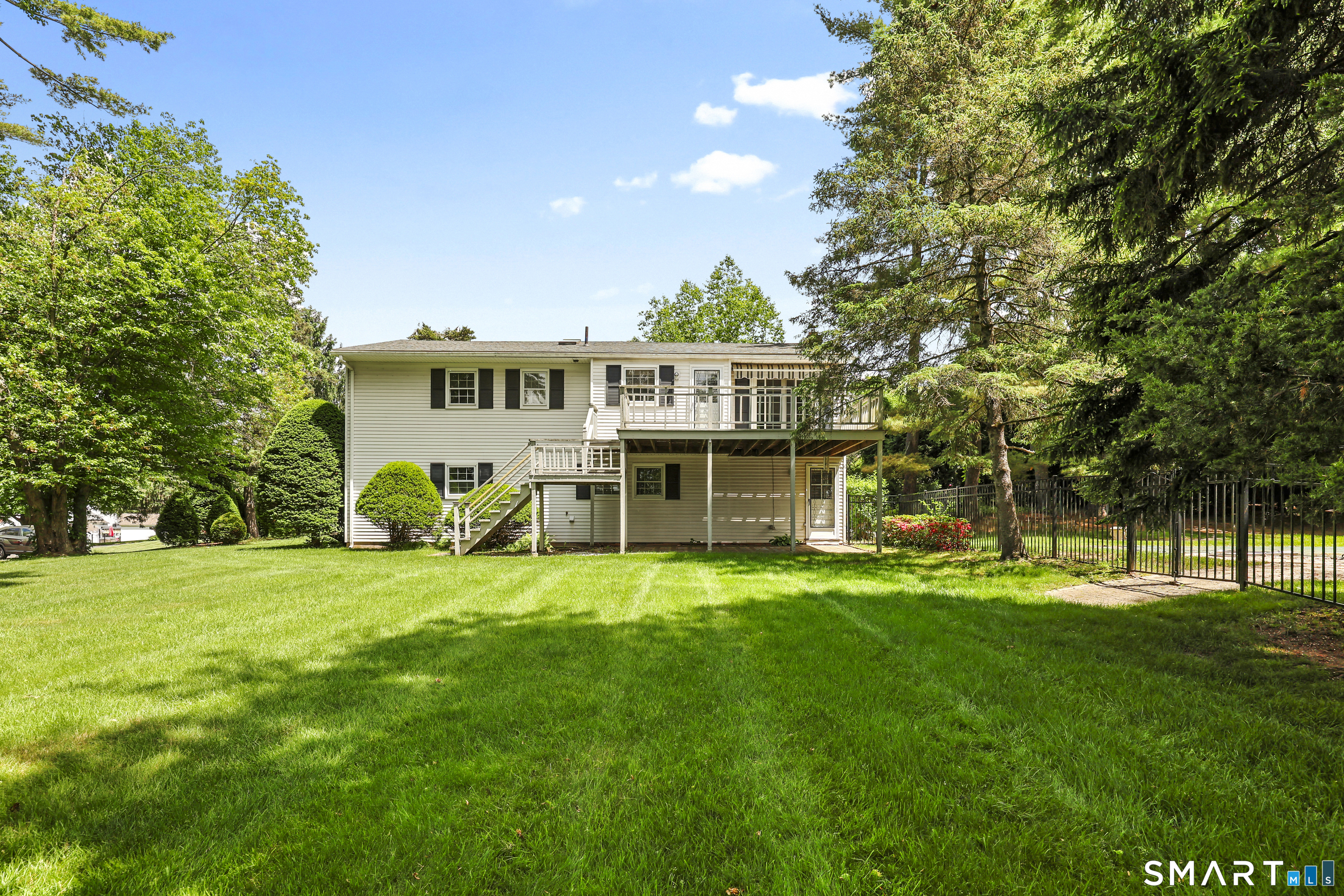 17 Howard Drive Vernon CT 06066