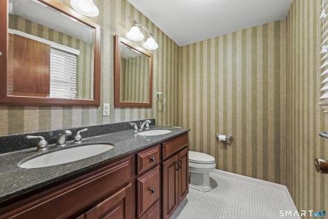 17 Howard Drive Vernon CT 06066