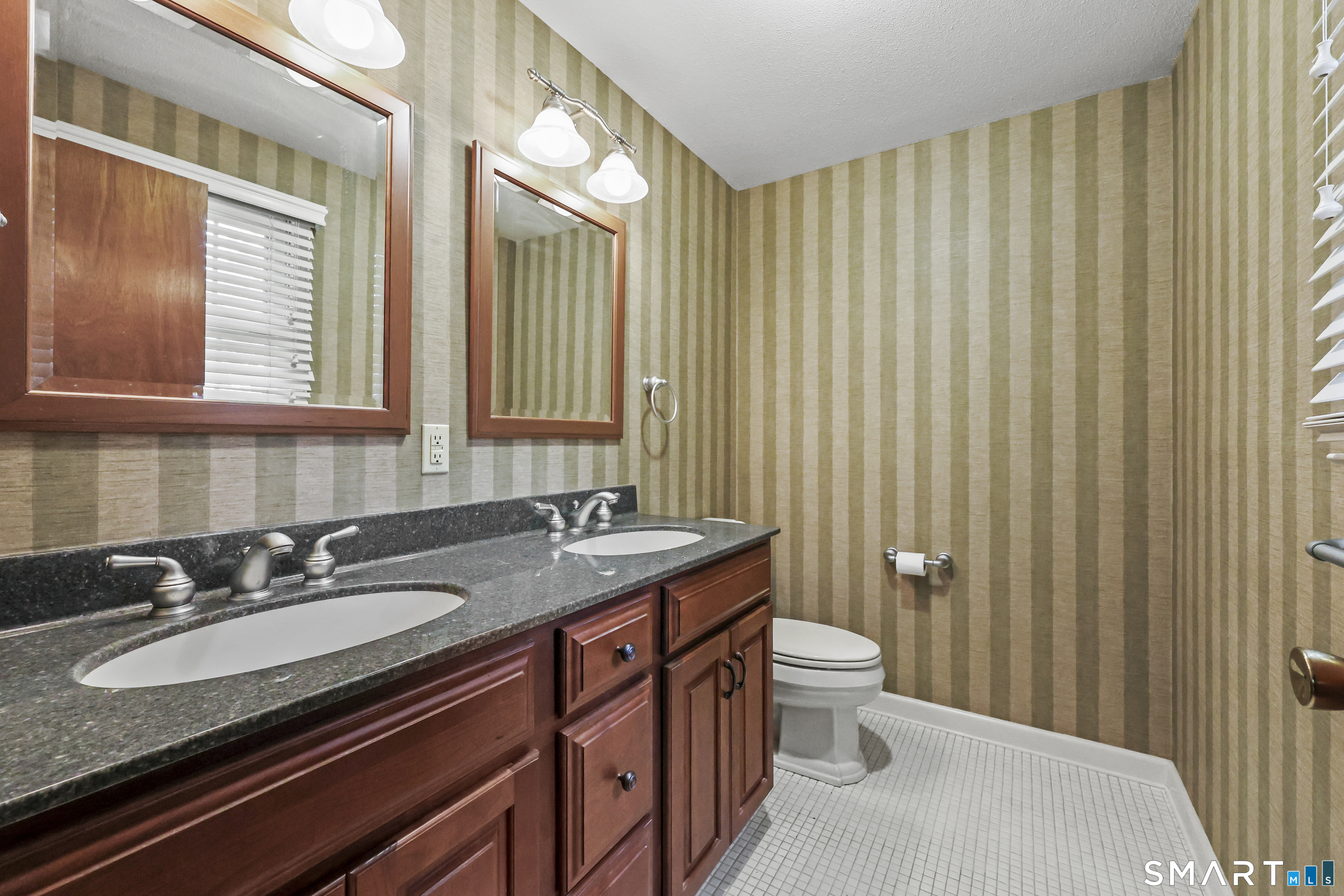17 Howard Drive Vernon CT 06066