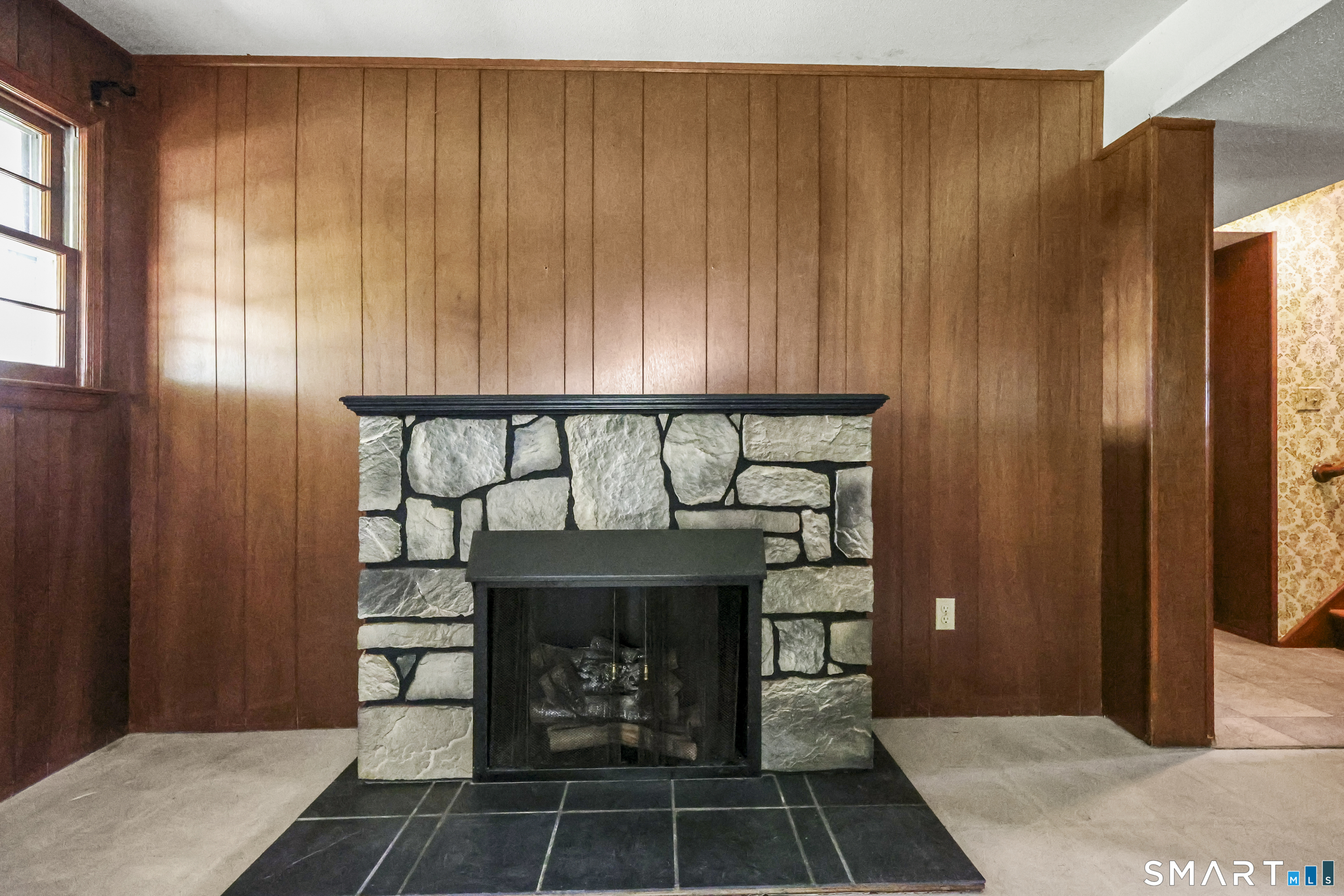 17 Howard Drive Vernon CT 06066