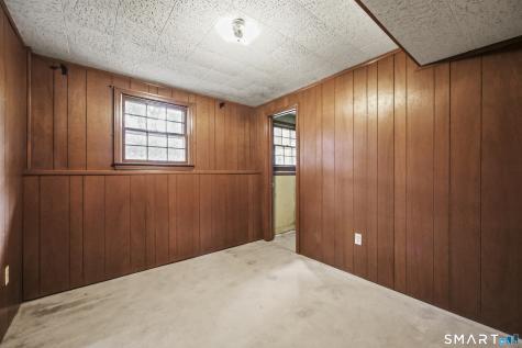 17 Howard Drive Vernon CT 06066