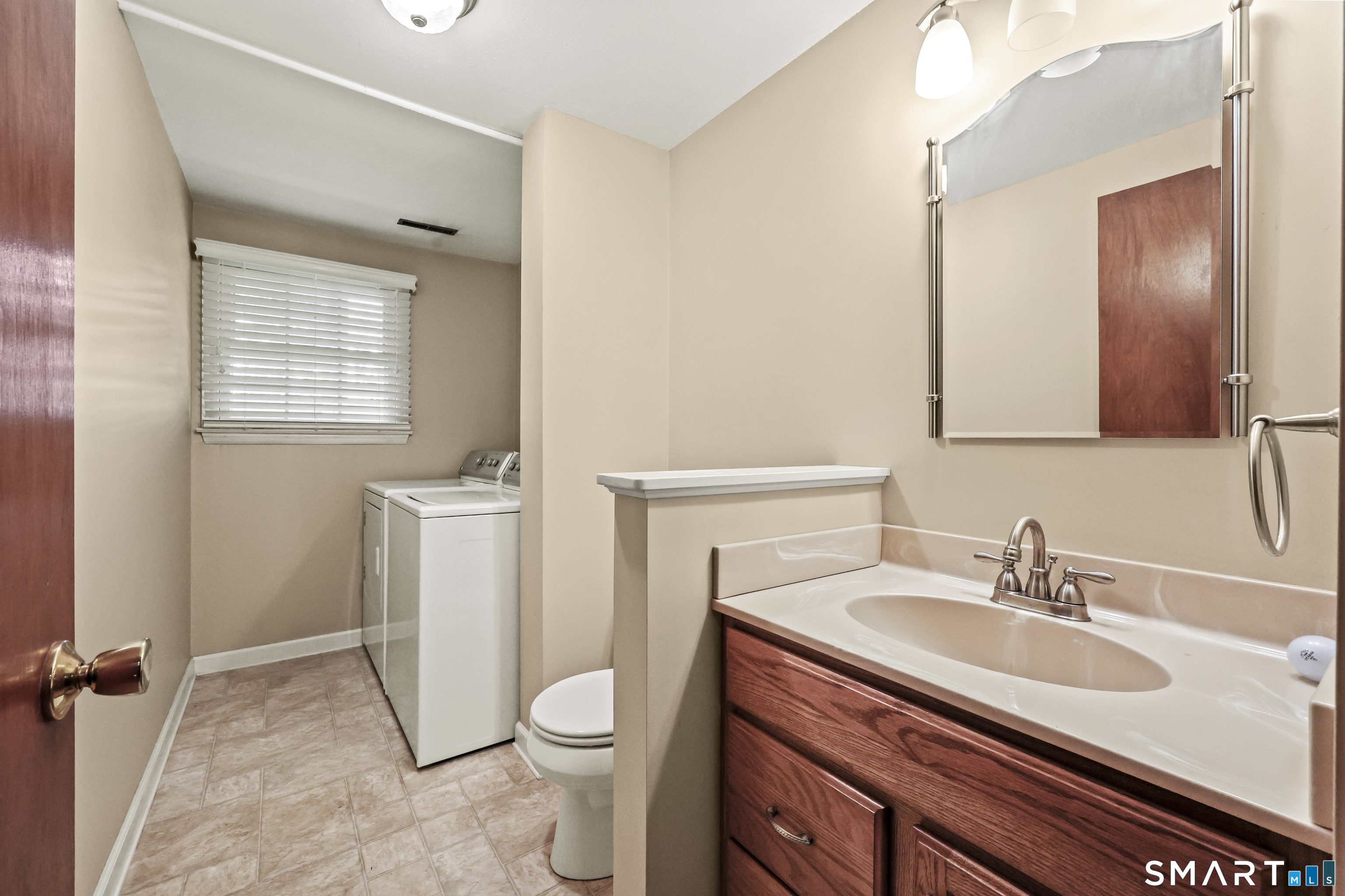 17 Howard Drive Vernon CT 06066