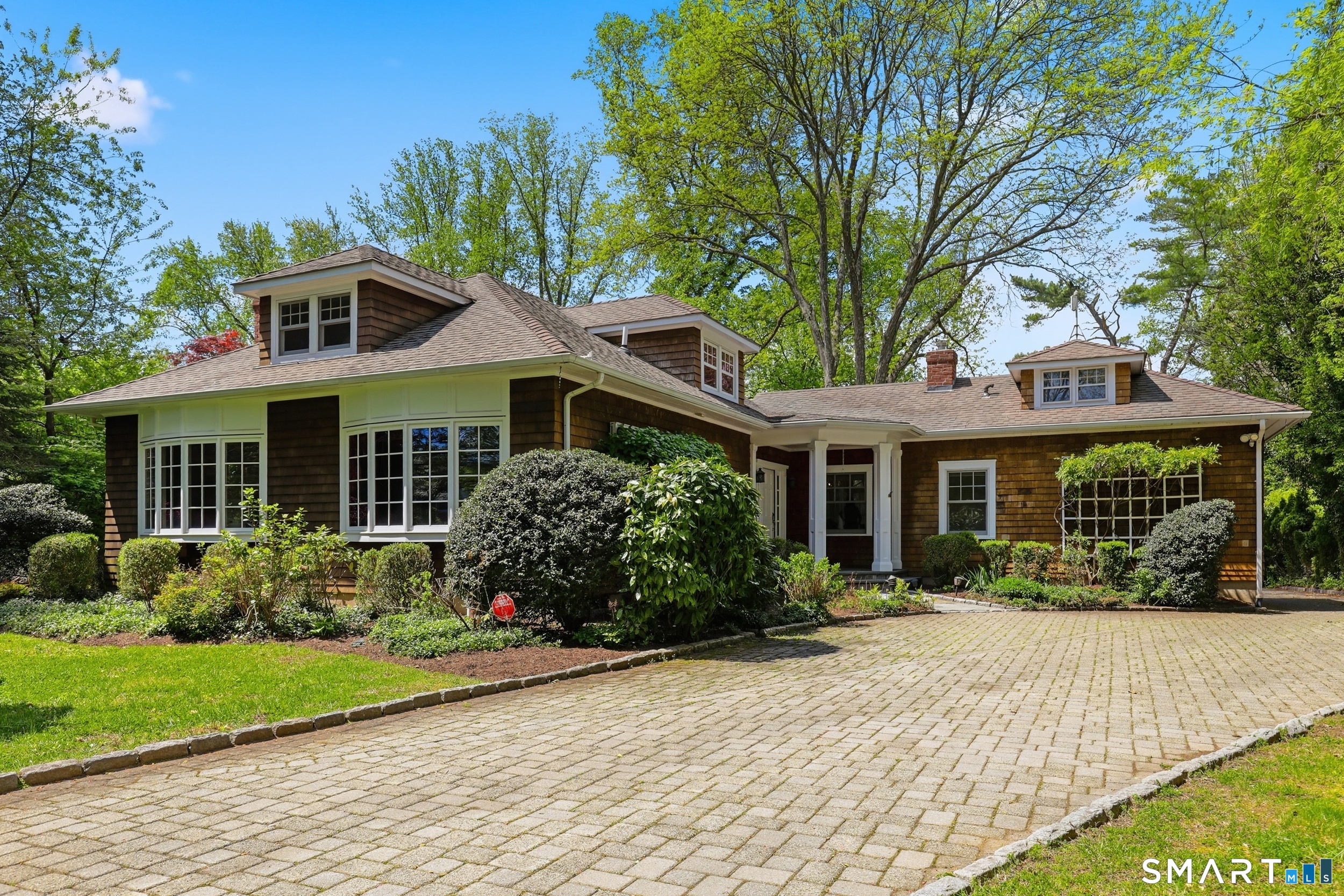 21 Nearwater Lane Darien CT 06820