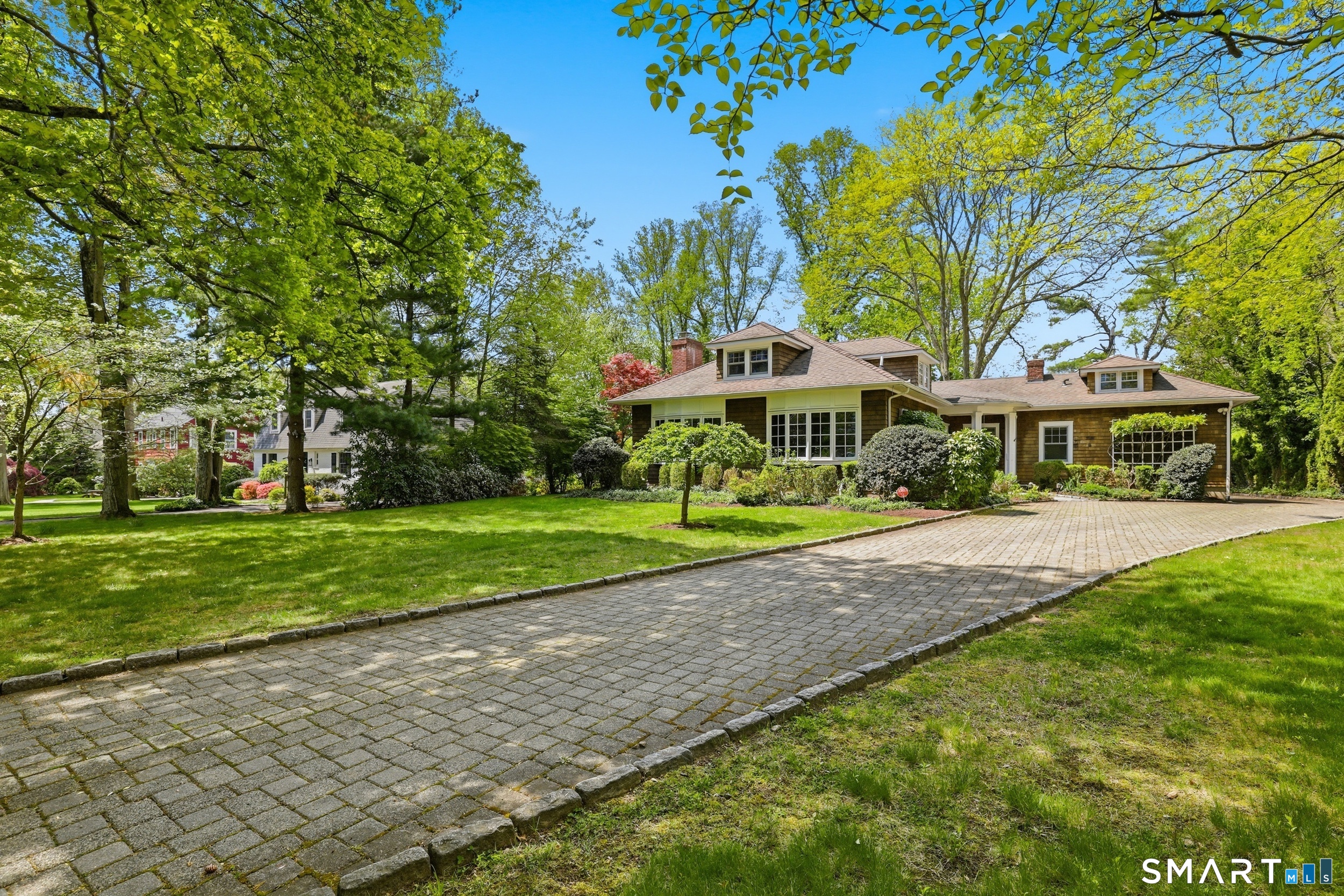 21 Nearwater Lane Darien CT 06820