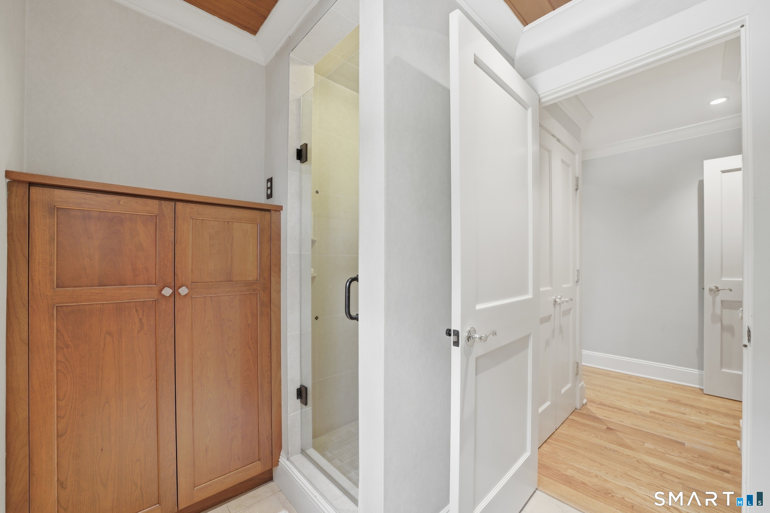 21 Nearwater Lane Darien CT 06820