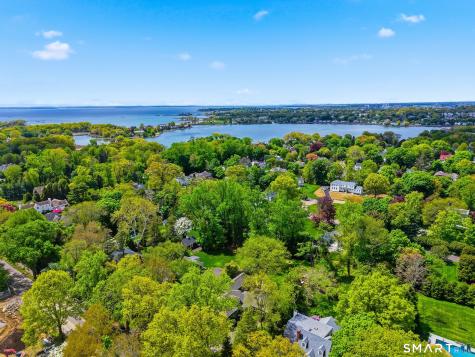 21 Nearwater Lane Darien CT 06820