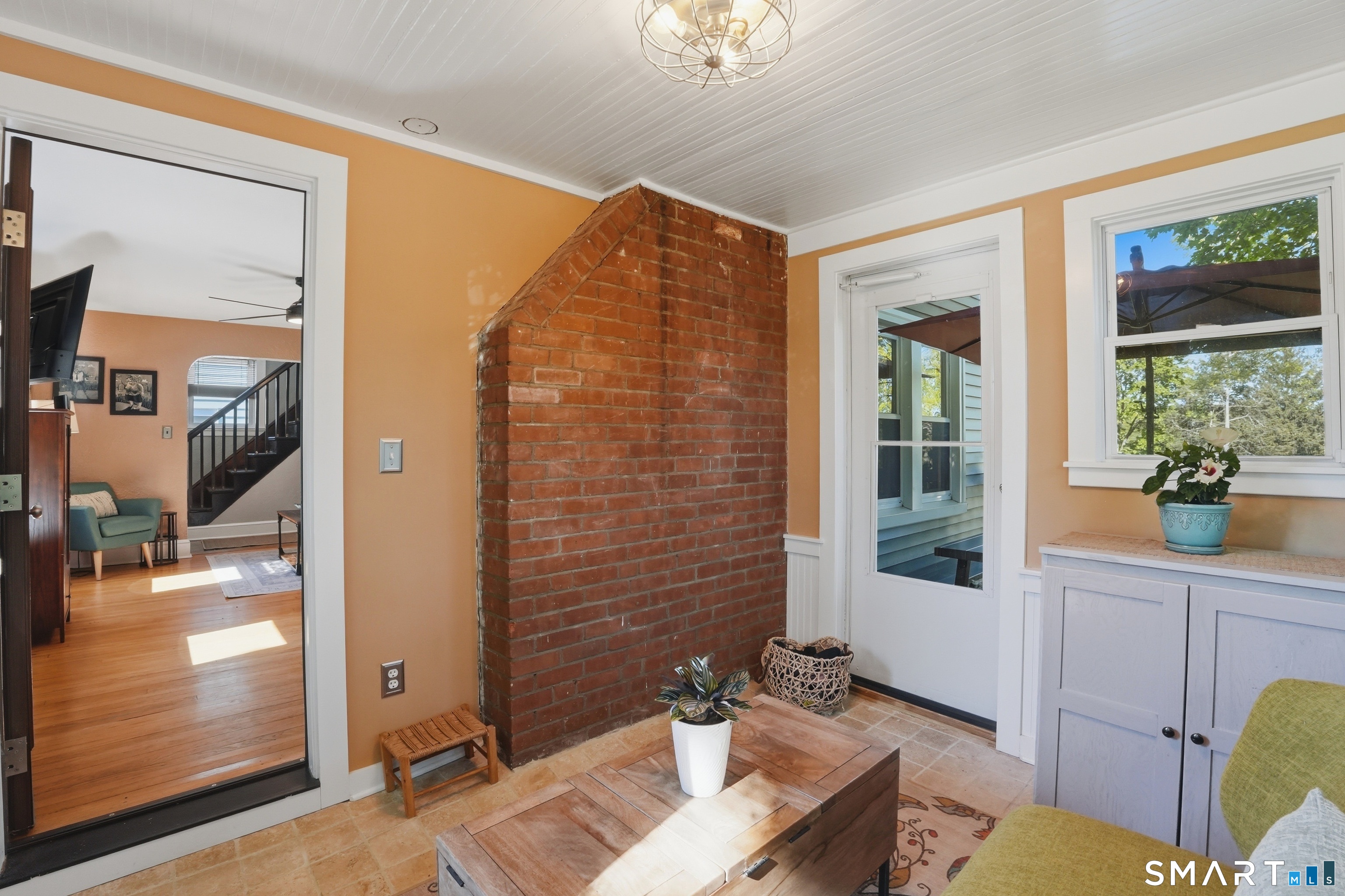 19 Draper Avenue Meriden CT 06450