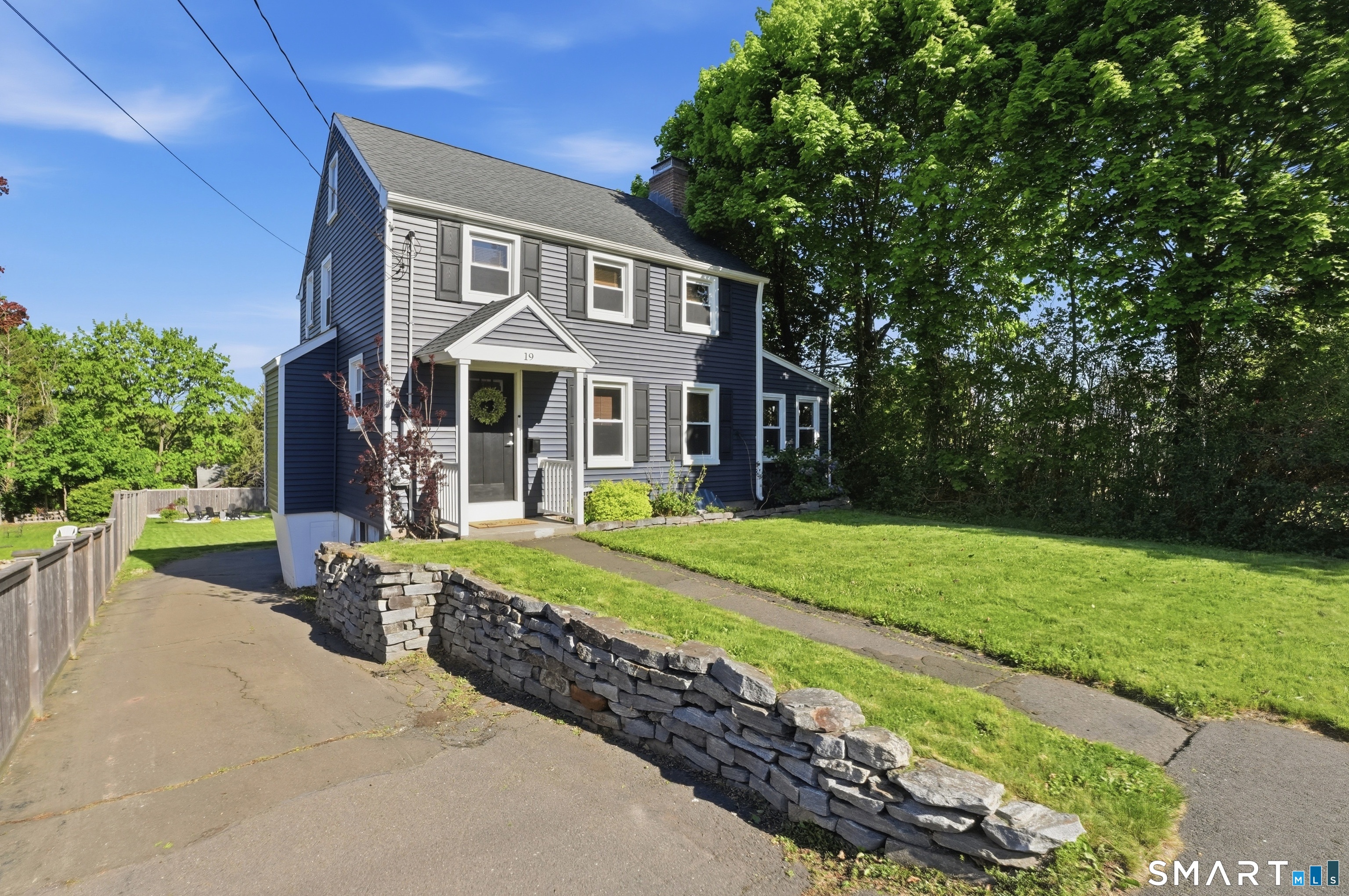 19 Draper Avenue Meriden CT 06450