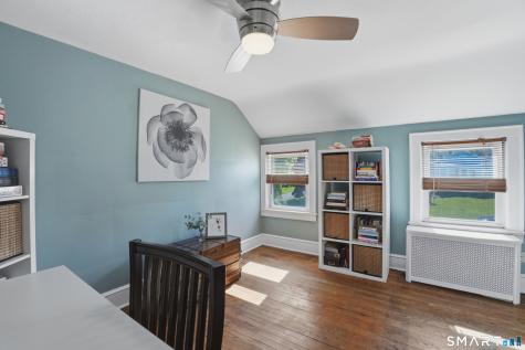 19 Draper Avenue Meriden CT 06450
