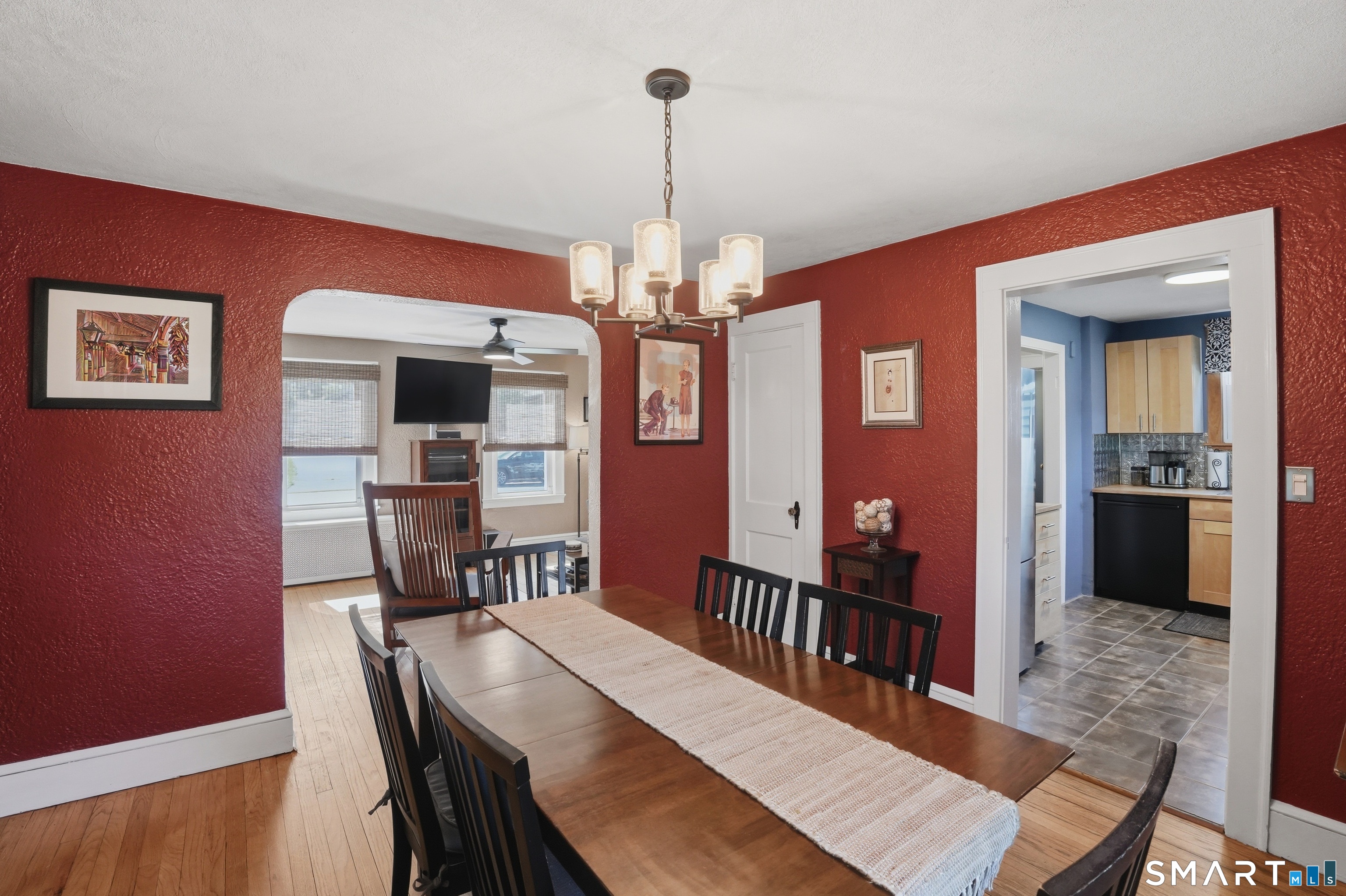 19 Draper Avenue Meriden CT 06450