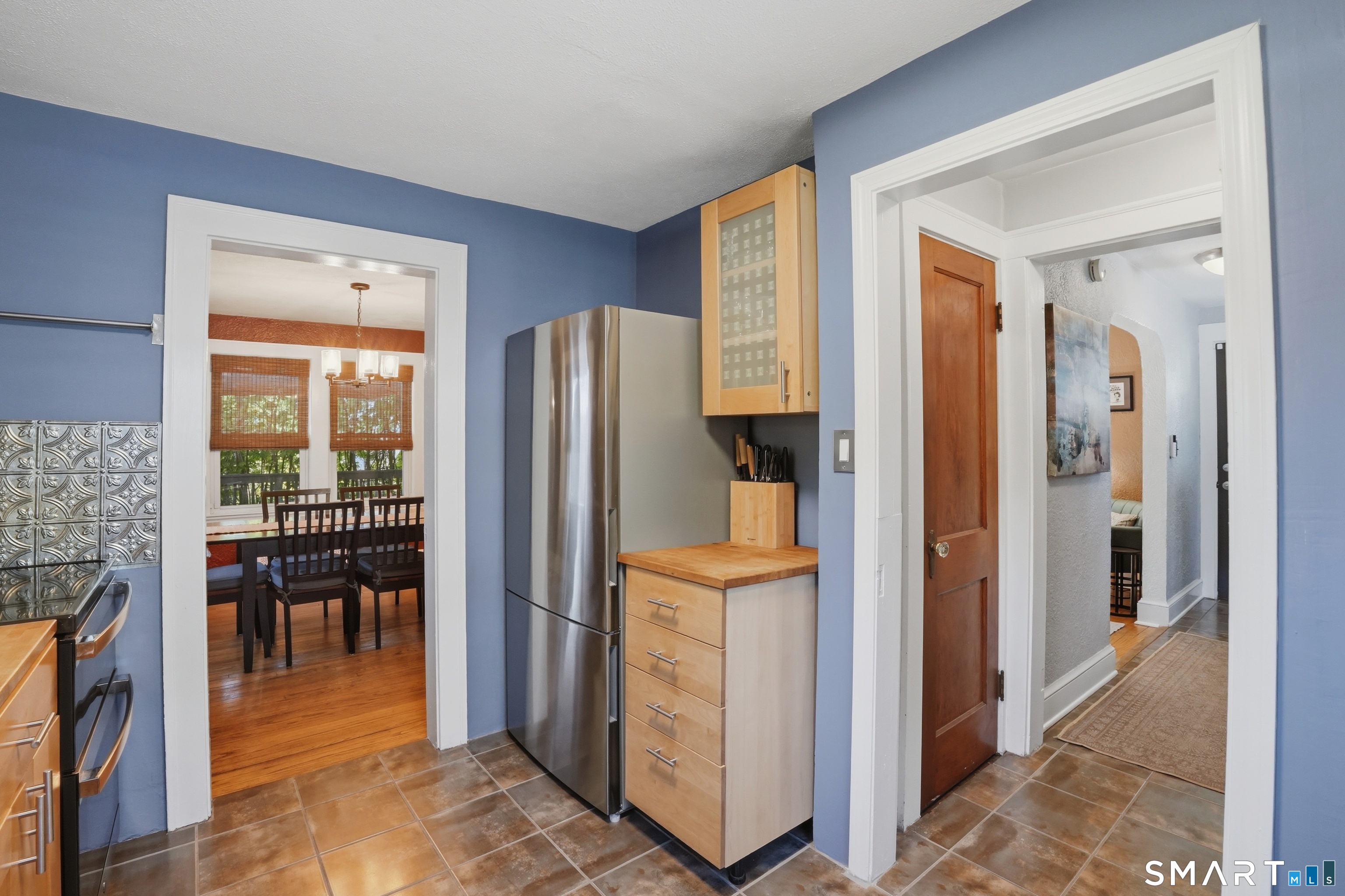 19 Draper Avenue Meriden CT 06450