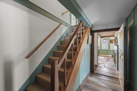 131 Cow Hill Road Clinton CT 06413