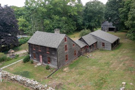 131 Cow Hill Road Clinton CT 06413