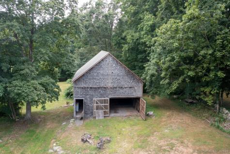 131 Cow Hill Road Clinton CT 06413