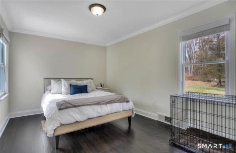 8 Ferndale Drive Easton CT 06612