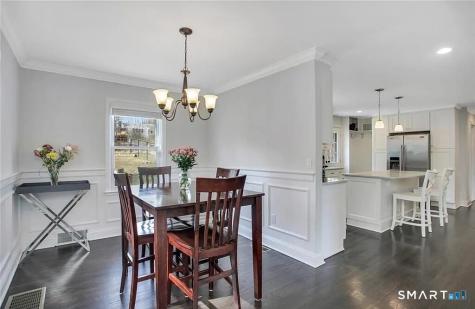 8 Ferndale Drive Easton CT 06612