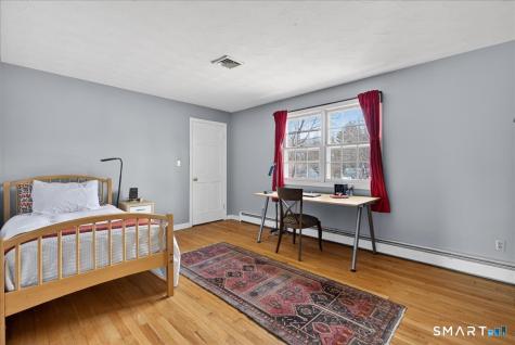 15 Oak Hollow Road Branford CT 06405