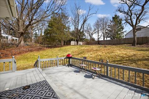 15 Oak Hollow Road Branford CT 06405