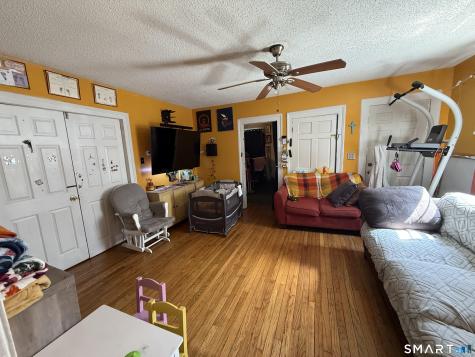 128 Hobart Street Meriden CT 06450
