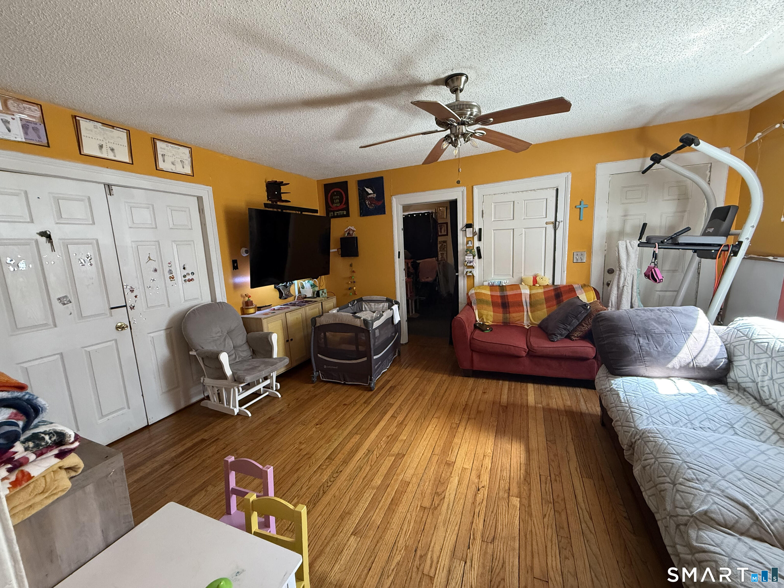128 Hobart Street Meriden CT 06450