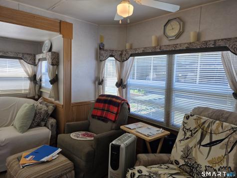 262 L 39 Shetucket Turnpike Griswold CT 06351