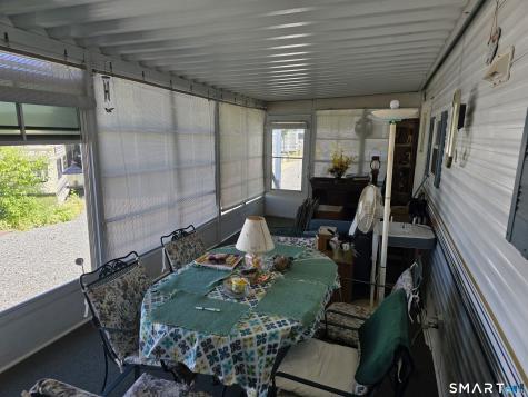 262 L 39 Shetucket Turnpike Griswold CT 06351