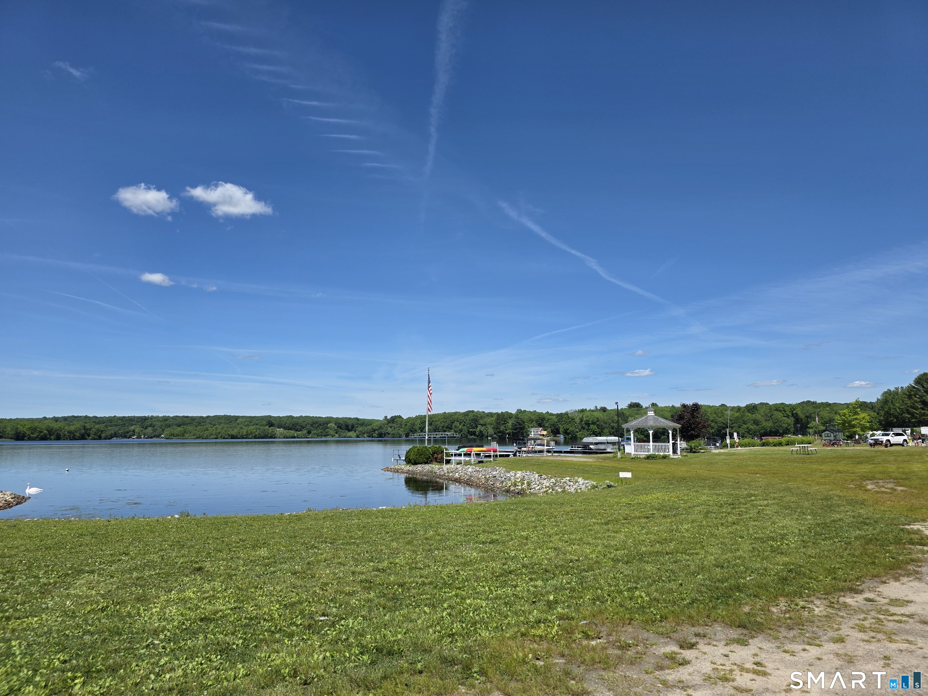 262 L 39 Shetucket Turnpike Griswold CT 06351