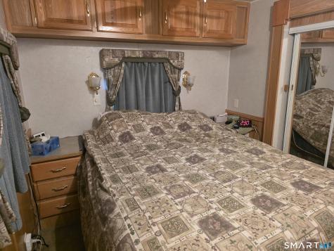 262 L 39 Shetucket Turnpike Griswold CT 06351