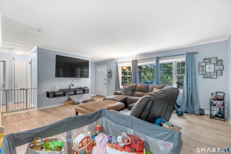 3 Juniper Circle Trumbull CT 06611