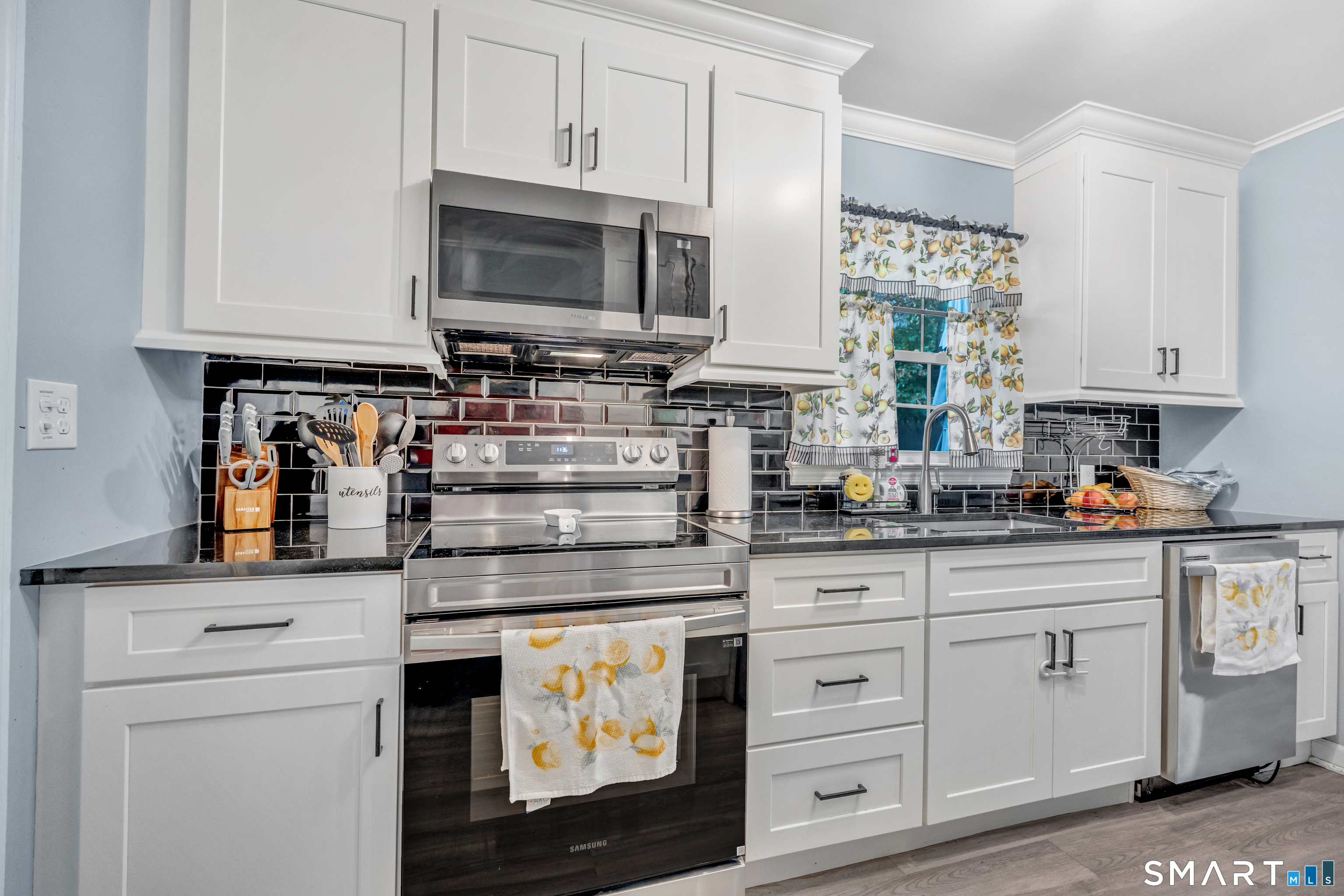 3 Juniper Circle Trumbull CT 06611