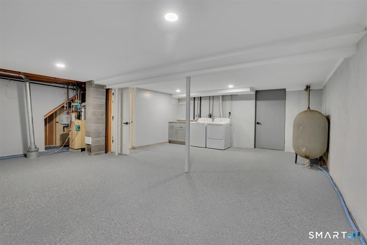 3 Marble Road Enfield CT 06082