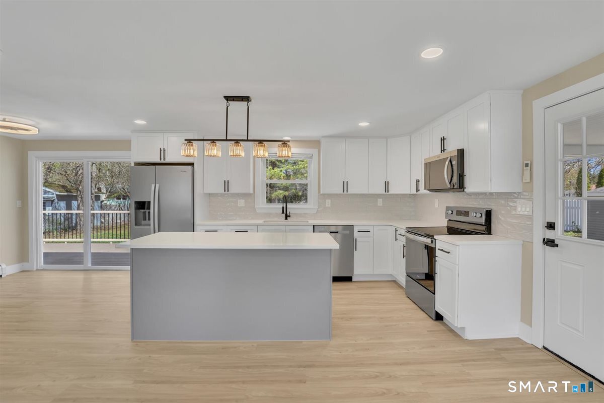 3 Marble Road Enfield CT 06082