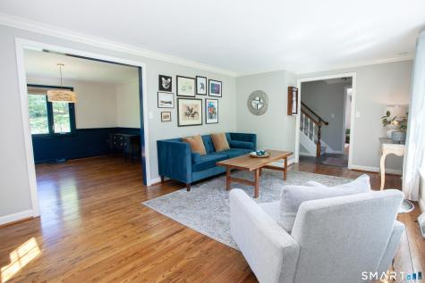 19 Lawton Drive Simsbury CT 06070