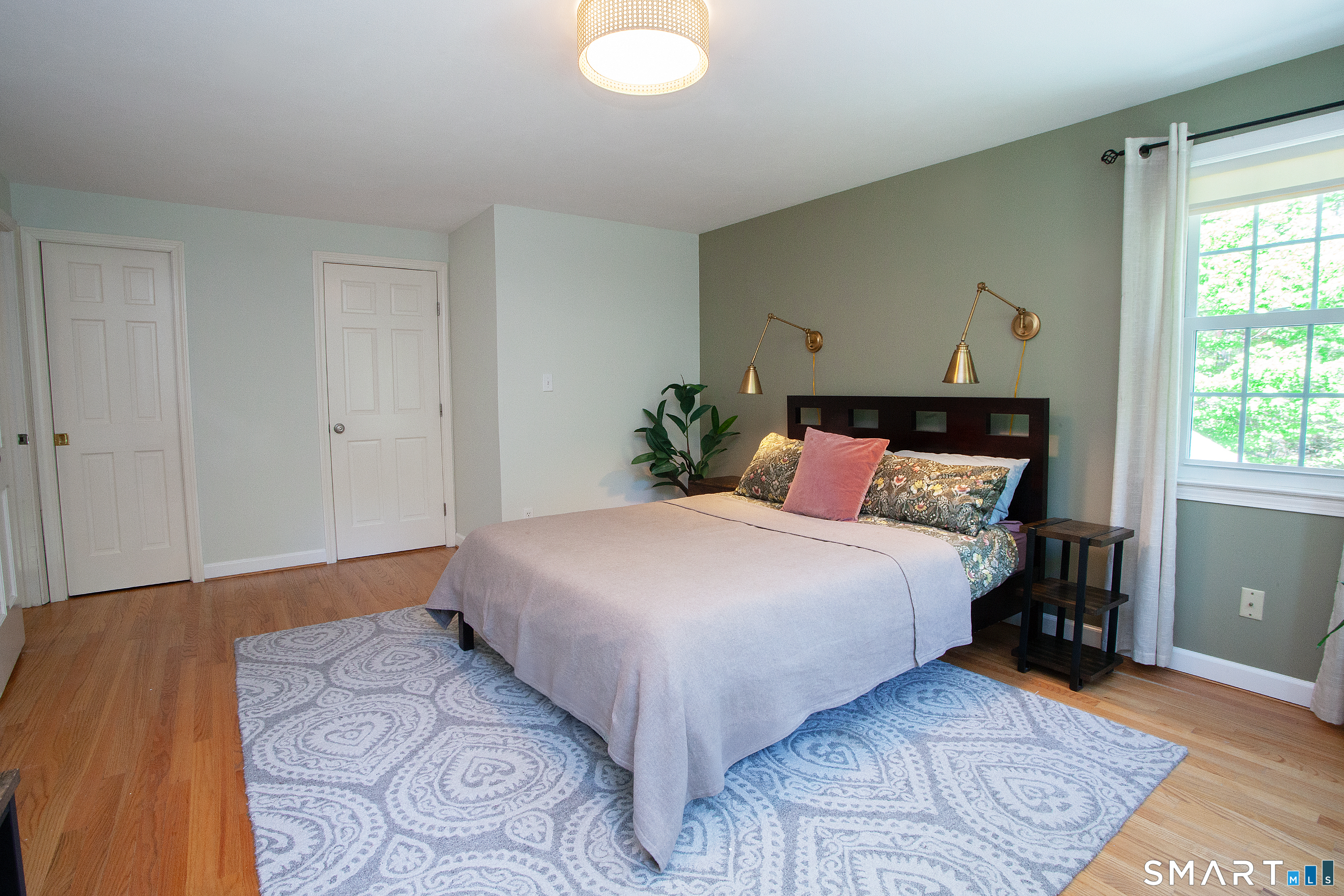 19 Lawton Drive Simsbury CT 06070