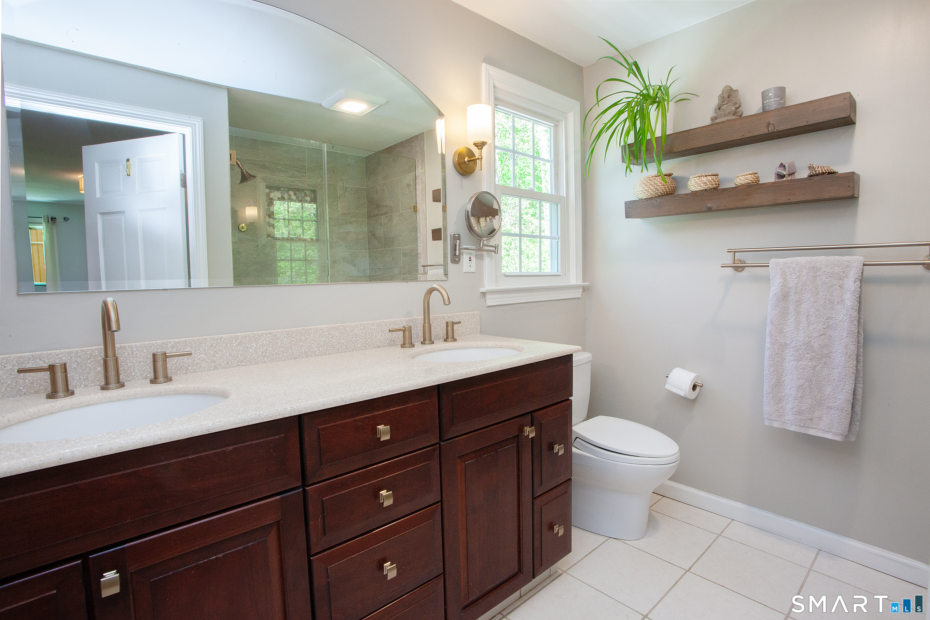 19 Lawton Drive Simsbury CT 06070